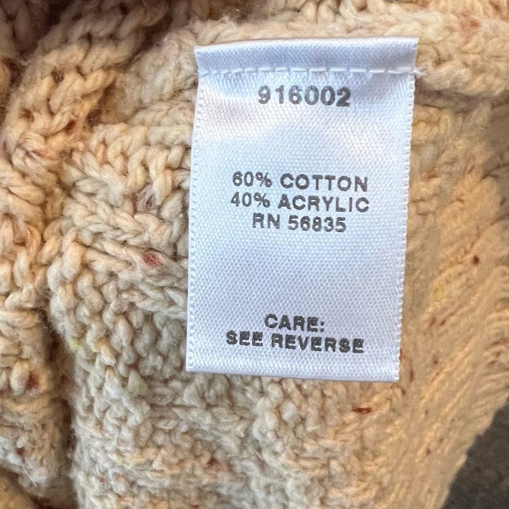 Cabela's Sweater - Picture 9 of 9